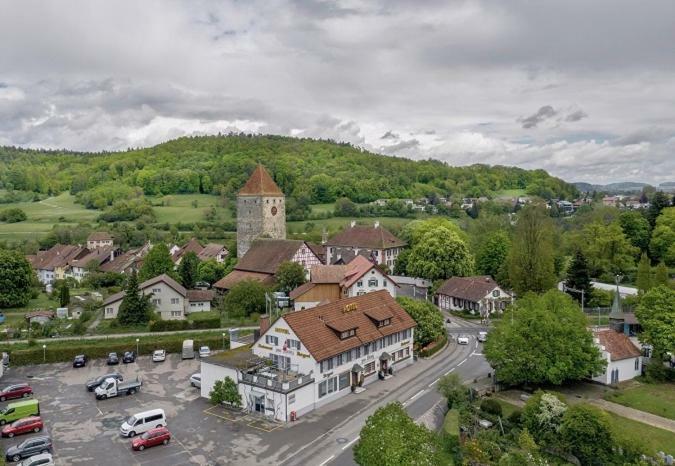 Hotel Restaurant Kreuz *